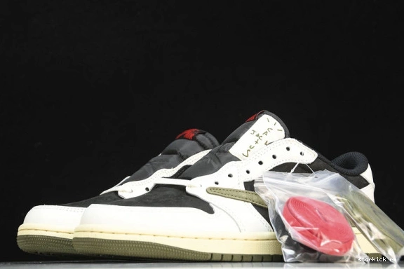 OG DZ4137-106 Low SP Retro 1 Scott Olive Travis Jordan 0512